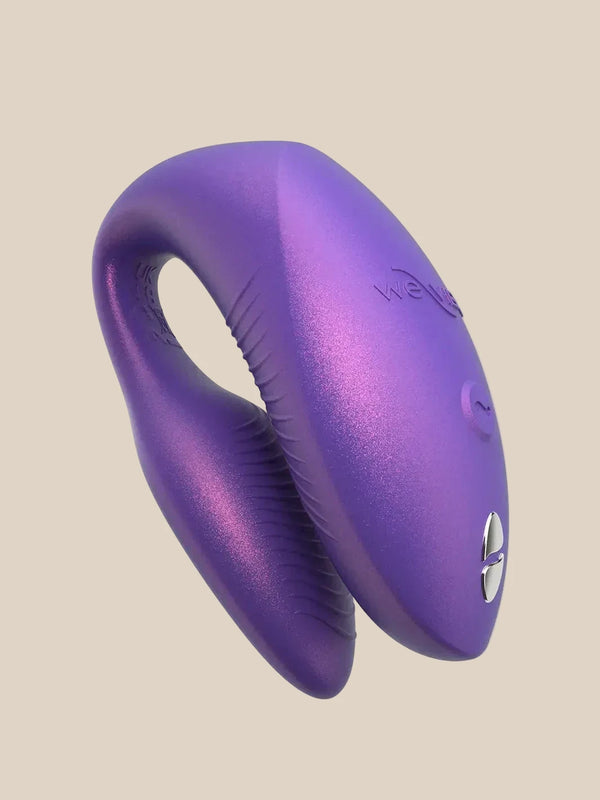 We-Vibe Chorus Pro in Cosmic Purple, the ultimate couples toy at Noirette.