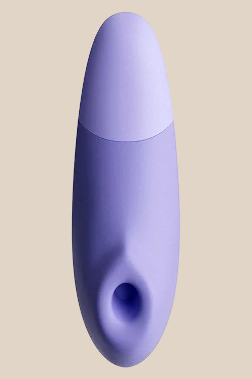 Detail of the extra-wide stimulation nozzle on the Lilac Womanizer Enhance.